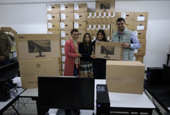 Impulsando la innovación y la educación tecnológica